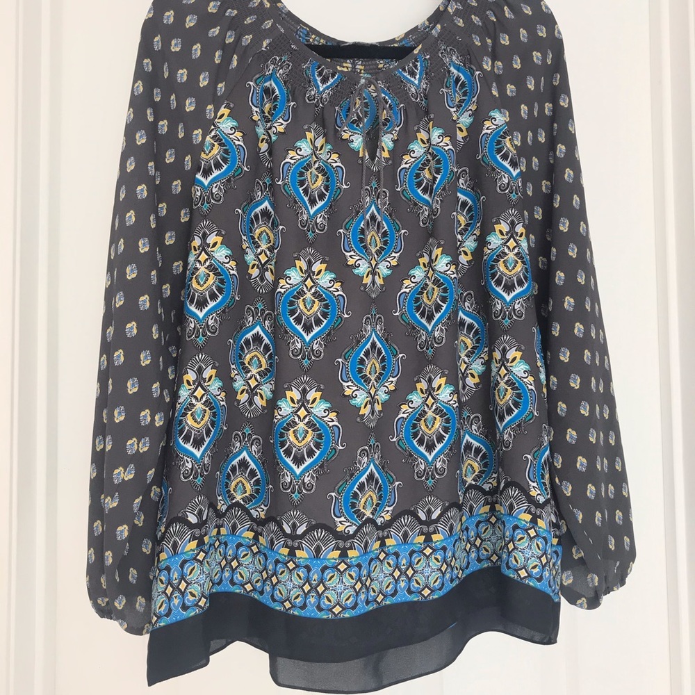 BLOUSE
